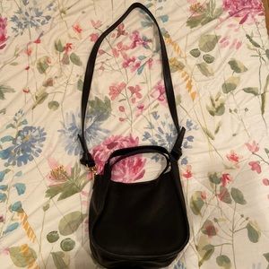 Madewell The Sydney Crossbody Bag
